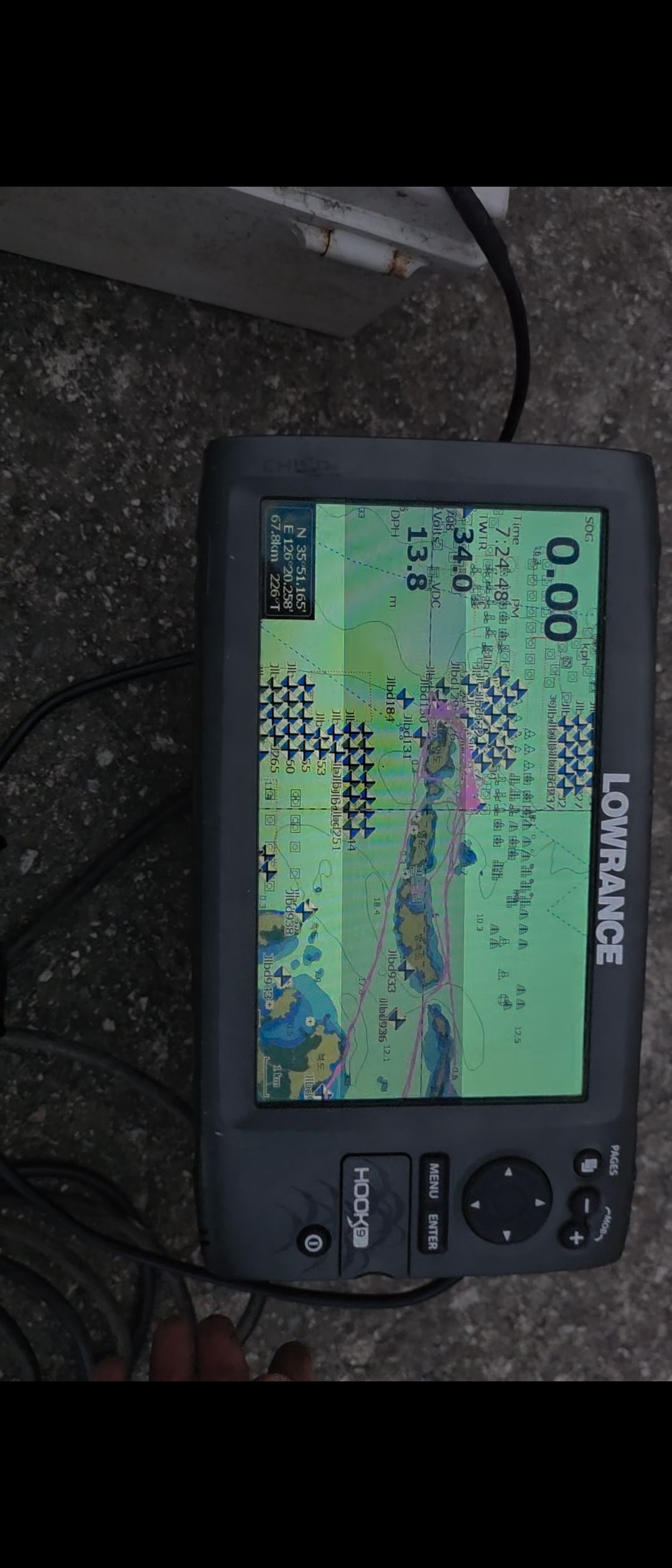 Lowrance Hook9 어탐기 | 규암면